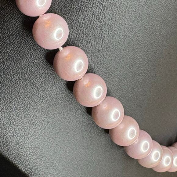 Chunky Pink Pearl Necklace Pink Pearl Statement Necklace Vintage Pink Pearls - Picture 2 of 3